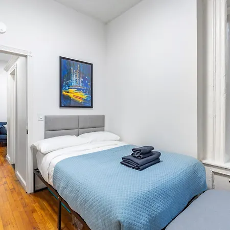 2 Bedroom Upscale Home New York Exterior photo